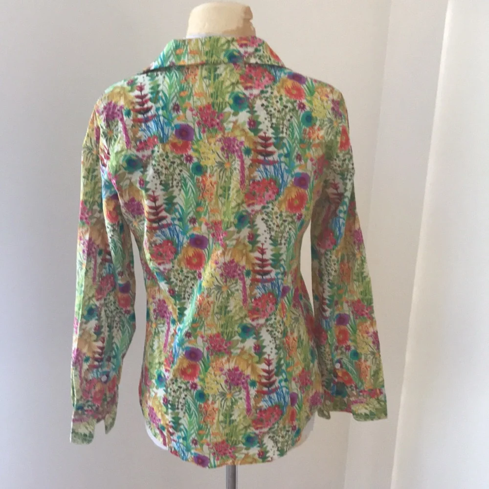 Liberty for J.Crew SZ 4,colorful floral button down shirt. - Picture 4 of 8